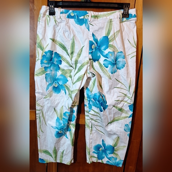 NWOT GEORGE STRETCH capris Size 14 - Picture 2 of 7